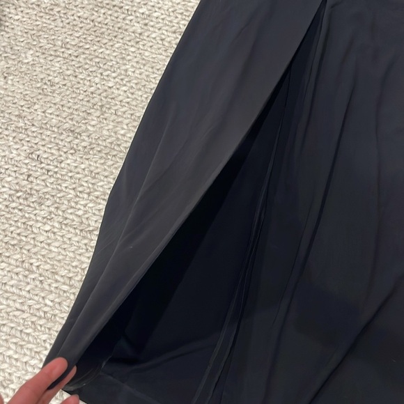 NWT Solace London Fae Maxi Dress – Black Sculptural Evening Gown (Size 2) - Picture 3 of 6